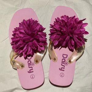 Flower flip flops